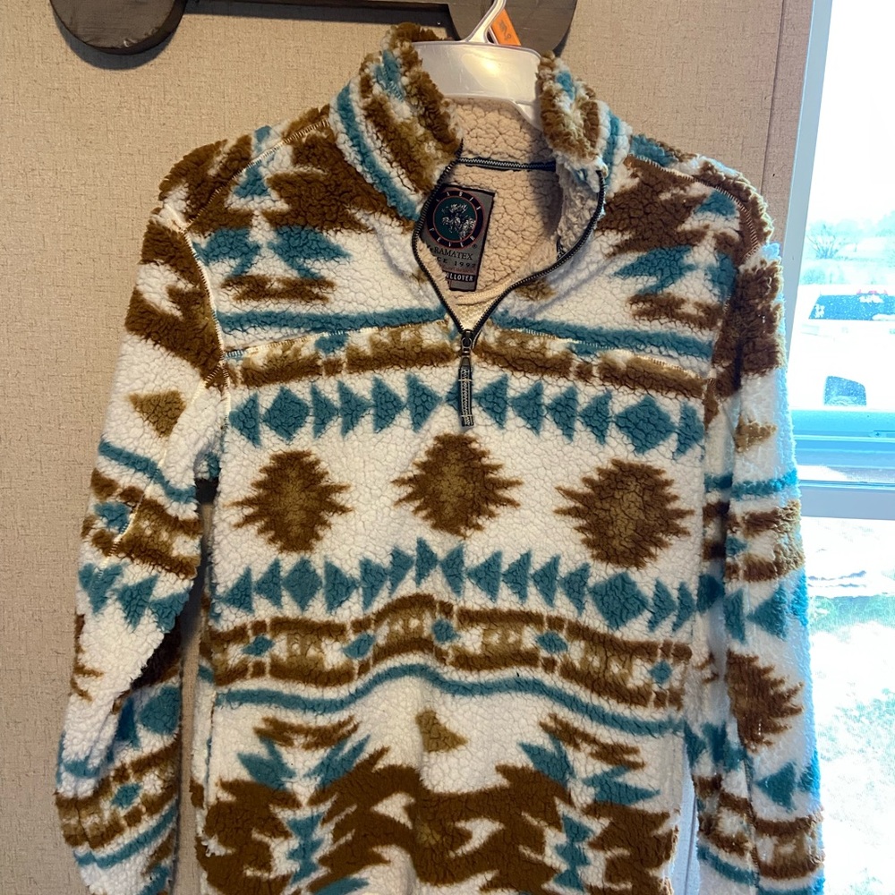 Very warm and soft no tares gently used